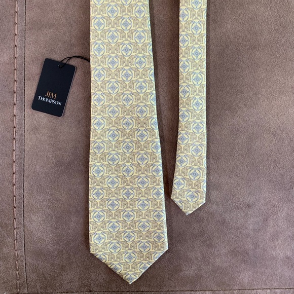 NWT Tie - Picture 3 of 5